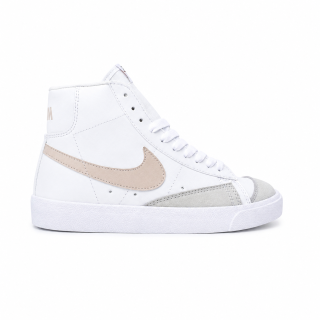 BLAZER BOTA BLANCO MAQUILLAJE