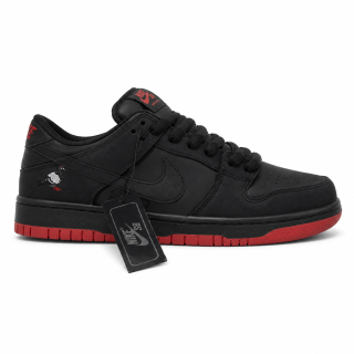 DUNK NEGRO ROJO